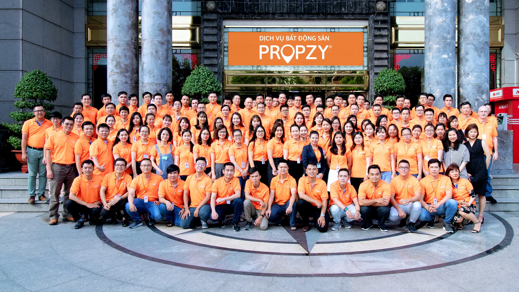 Propzy team